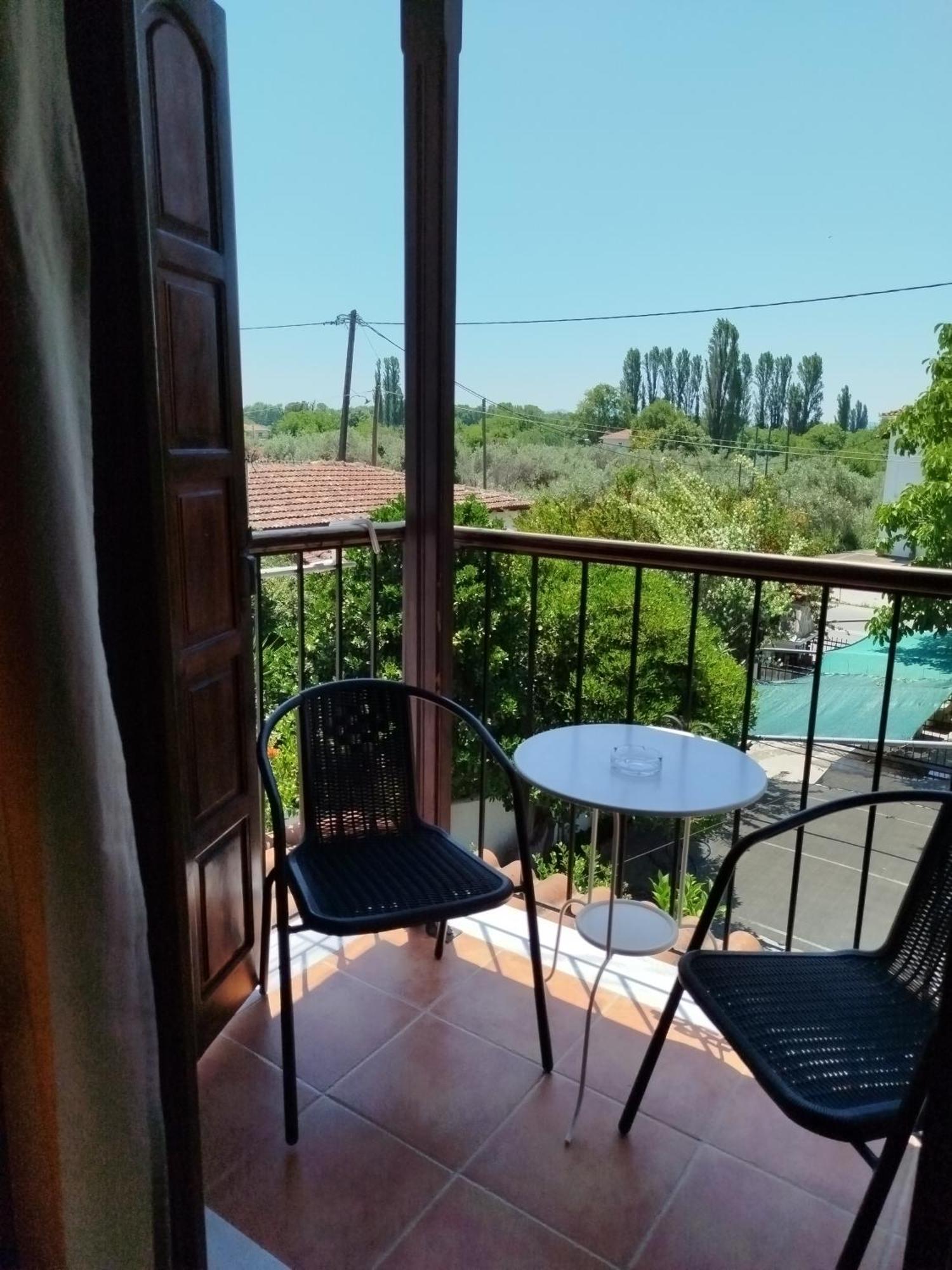 Iliachtides Apartment Kala Nera Exterior photo